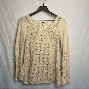 FREE PEOPLE crochet sweater women’s size SP